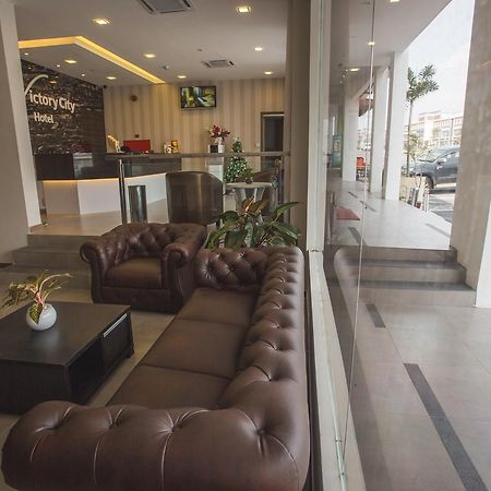 Hotel Zamburger Victory City Johor Bahru Kültér fotó