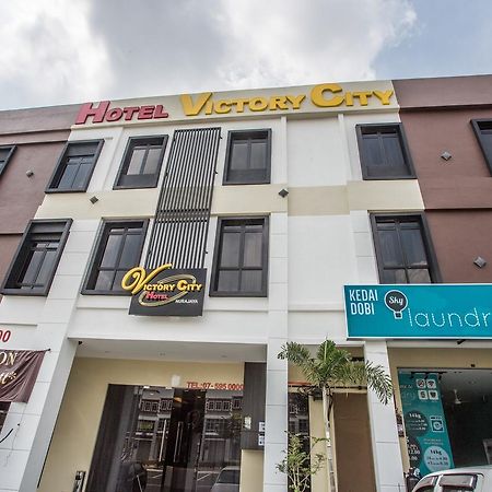 Hotel Zamburger Victory City Johor Bahru Kültér fotó