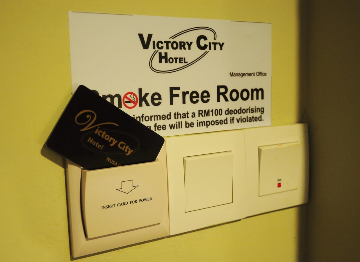Hotel Zamburger Victory City Johor Bahru Kültér fotó
