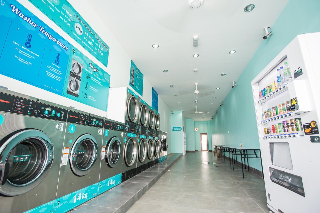 Hotel Zamburger Victory City Johor Bahru Kültér fotó