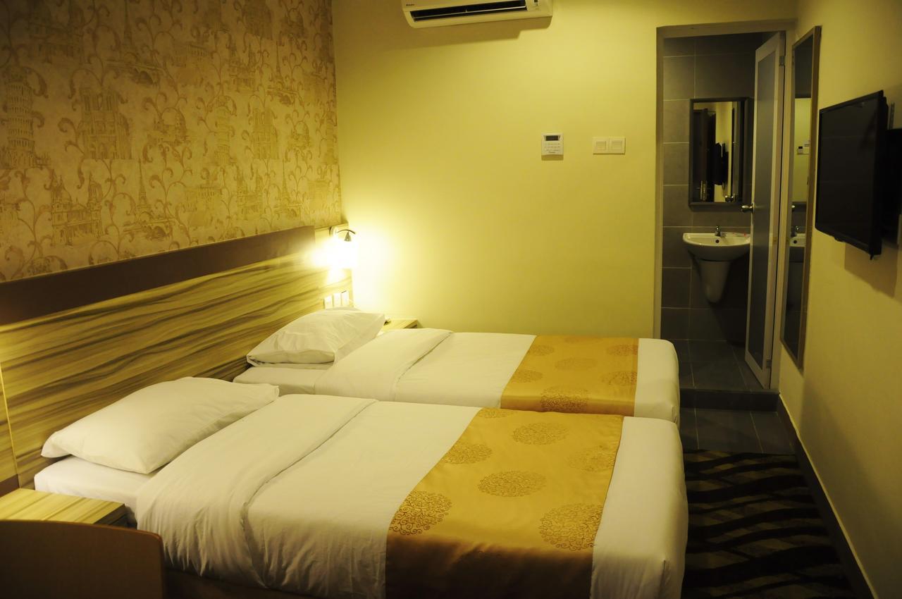 Hotel Zamburger Victory City Johor Bahru Szoba fotó