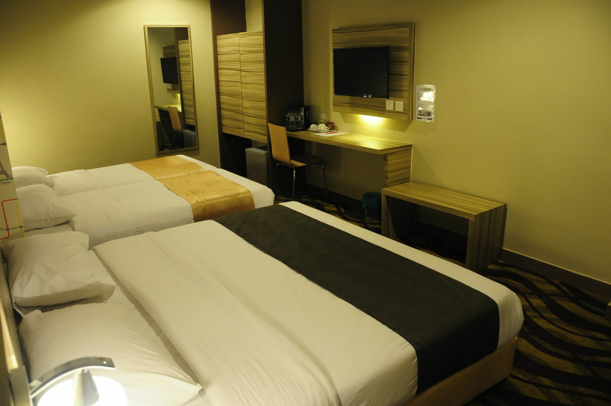 Hotel Zamburger Victory City Johor Bahru Kültér fotó